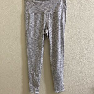 Athleta Leggings Gray White 23.5” Inseam